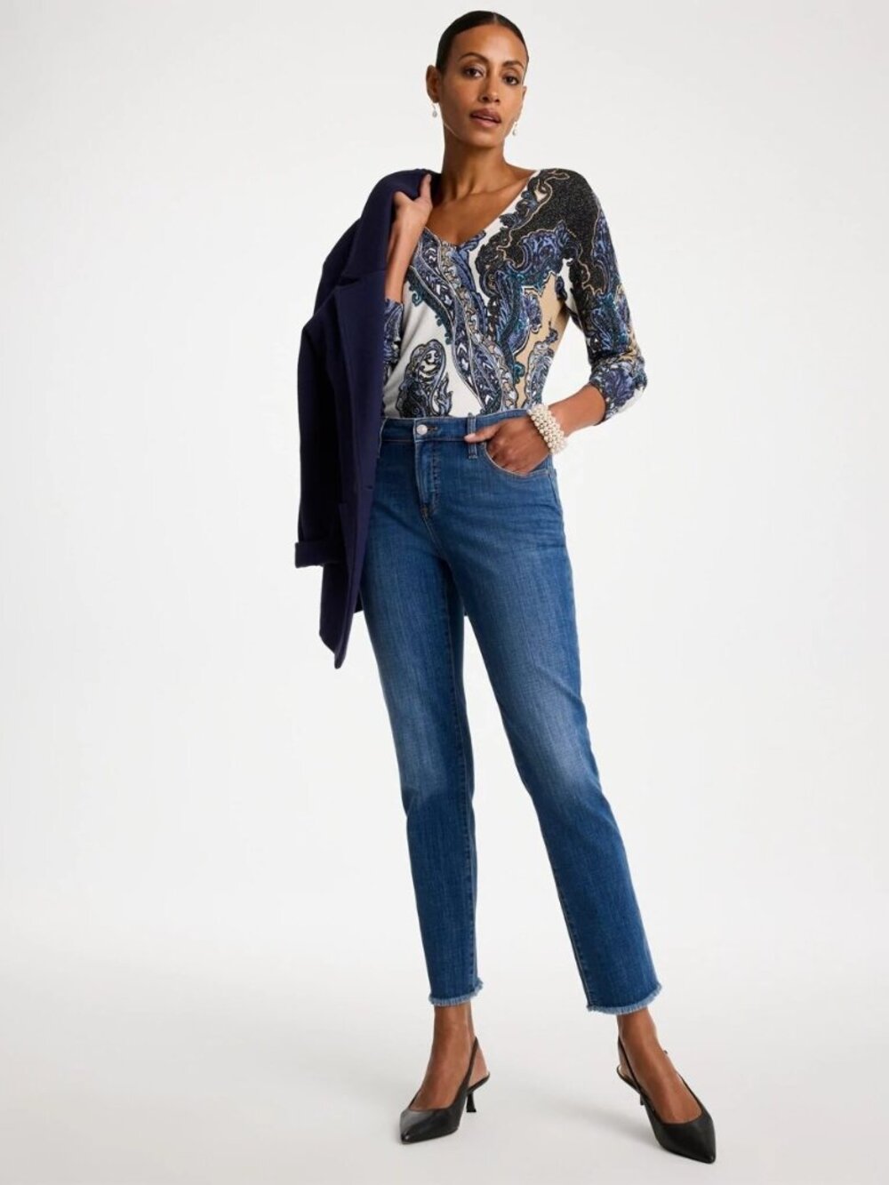 2/$30 Chico's Girlfriend Slim Frayed Ankle Jeans High Rise Kailua Indigo #A5096